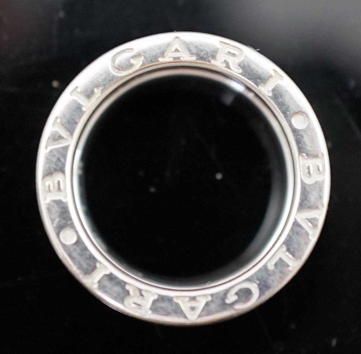 A modern Italian Bulgari 18ct white gold B. Zero1 ring